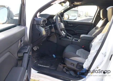 2025 Toyota Tacoma Trd Sport z USA, uszkodzony, nr VIN 3TMLB5FN3SM050351